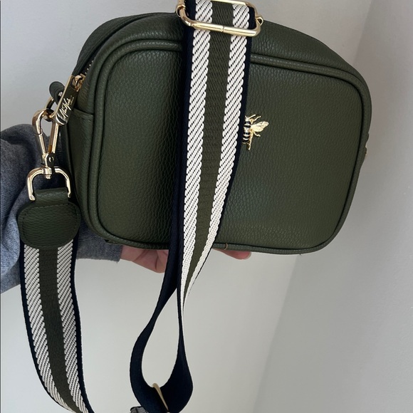 Green Crossbody Alice Wheeler Bag - Picture 4 of 5